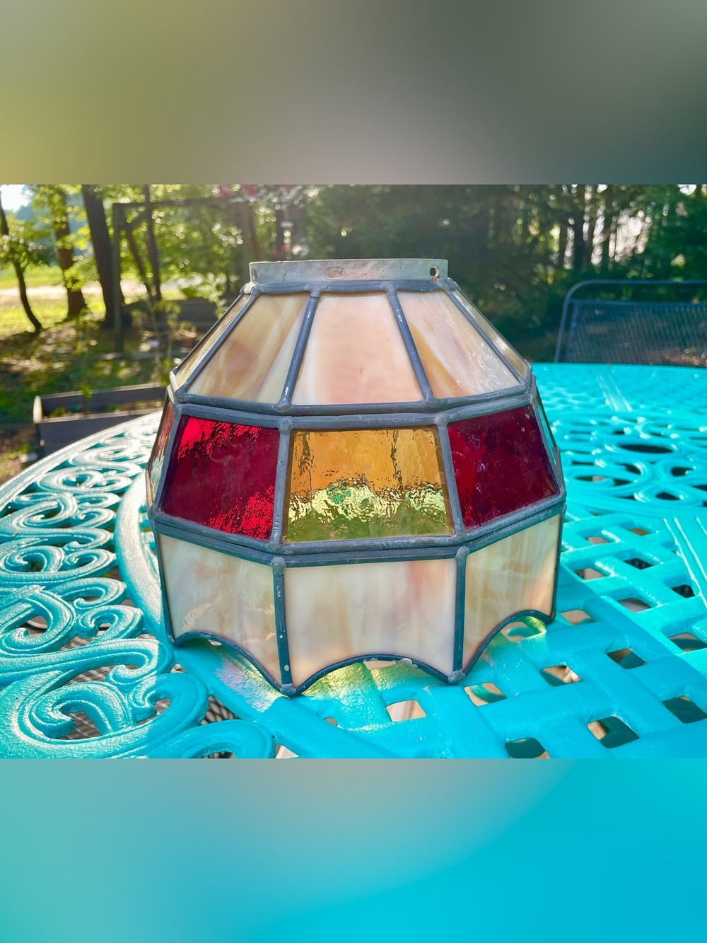 Vintage Tiffany-Style Stained Glass Lamp Shade – Ivory Red & Amber Scalloped